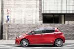 Toyota Yaris 2012 года
